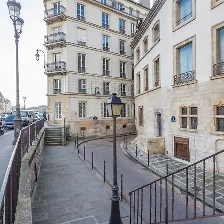 Veeve - Quai Aux Fleurs Appartamento